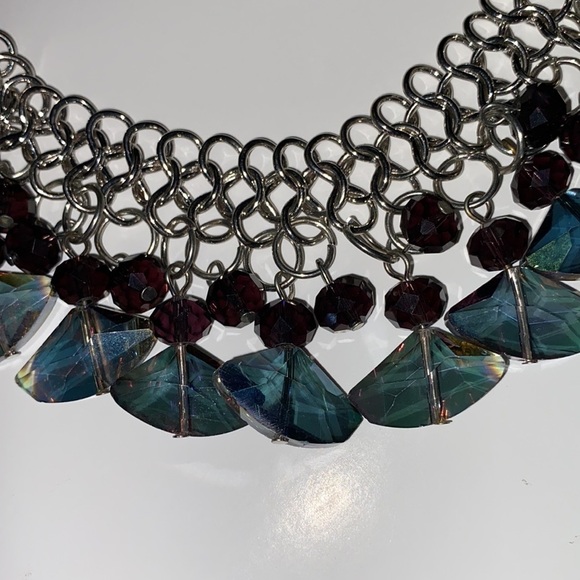 Woman’s jewelry necklace  16 inch choker chunky chain with glass purple … - Picture 2 of 5